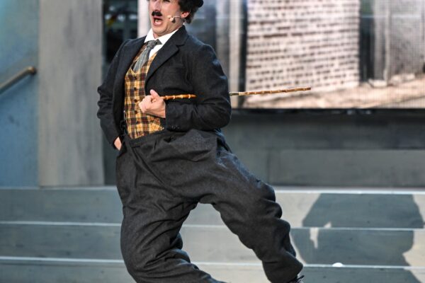 Chaplin04