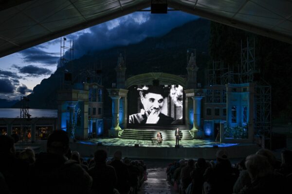 Chaplin10